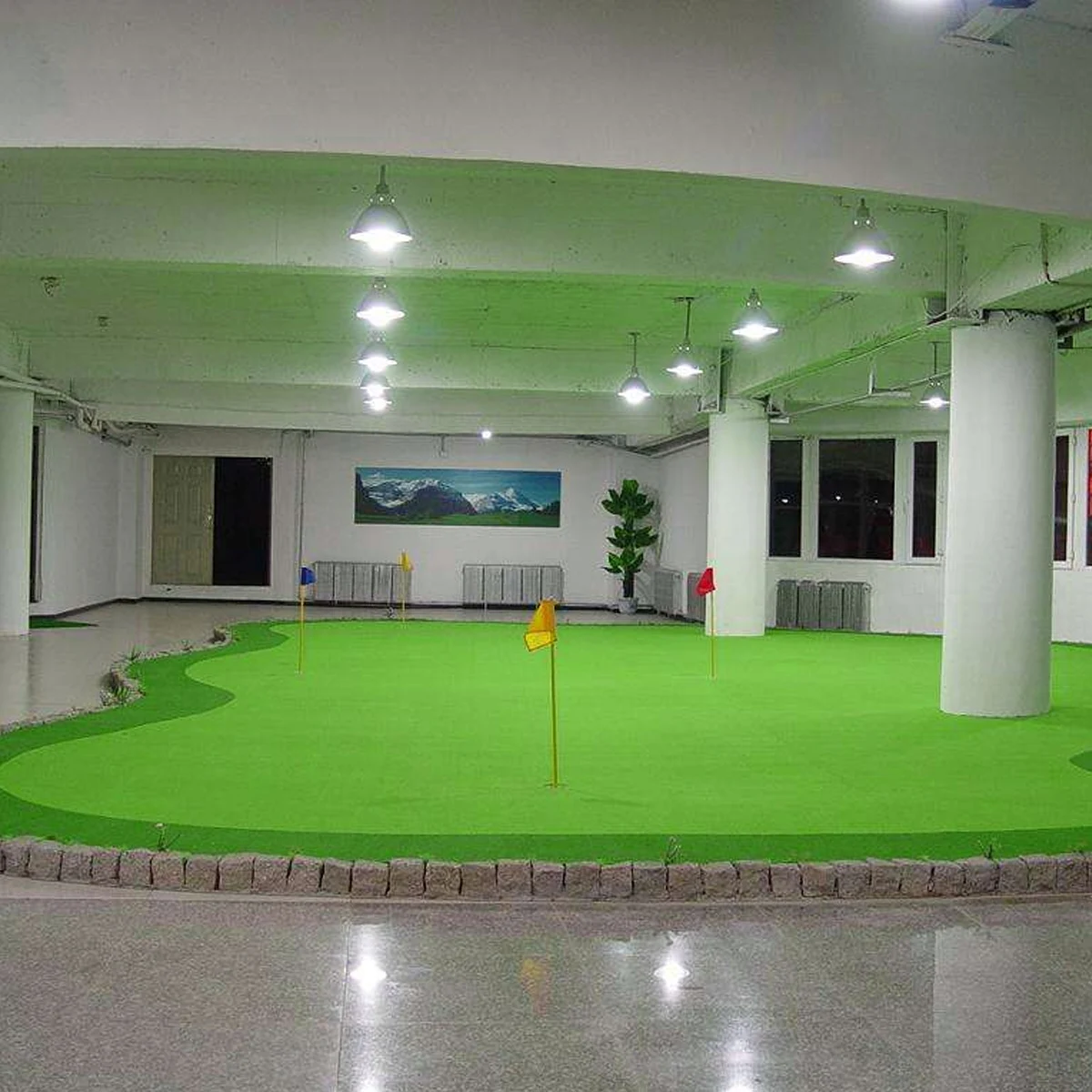 علم ممارسة أصفر صغير، قوي مقاوم للتمزق، سهل التركيب، علم تدريب على القطب للاعبي الغولف في الفناء، وضع أعلام خضراء