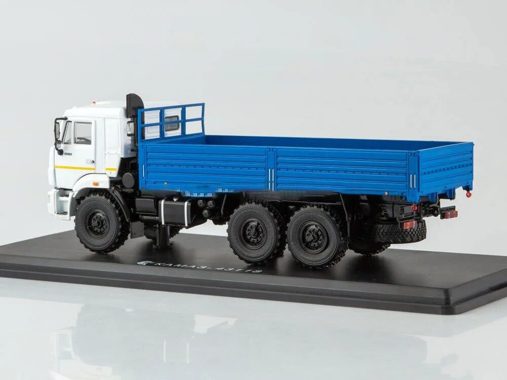 New 1 43 KAMAZ-43118 6×6 flatbed truck (facelift) white-blue USSR Truck Diecast Model for Collection Gift SSM1237