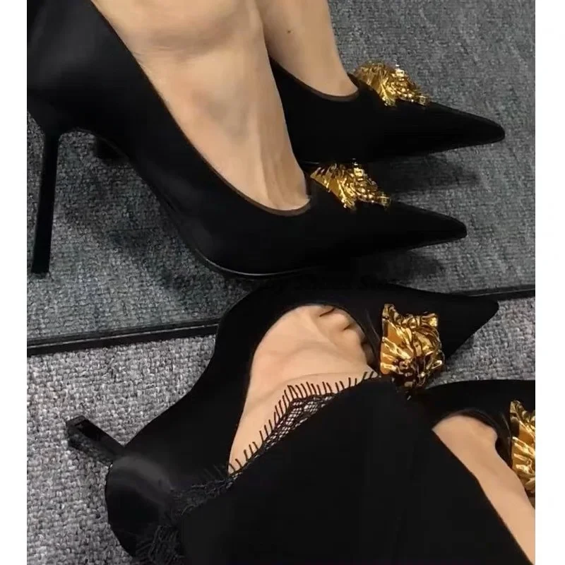 

Metal Decorative Black High Heels Fashionable and Sexy Fashion Show Women's Shoes Foreign Trade Europe and America