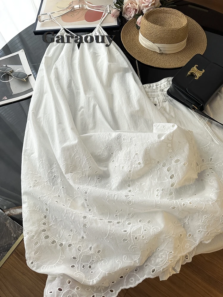 Garaouy New Spaghetti Strap White Embroidery Sexy Dresses 2024 Cotton Solid Color All Match Loose Simple Robe Dress