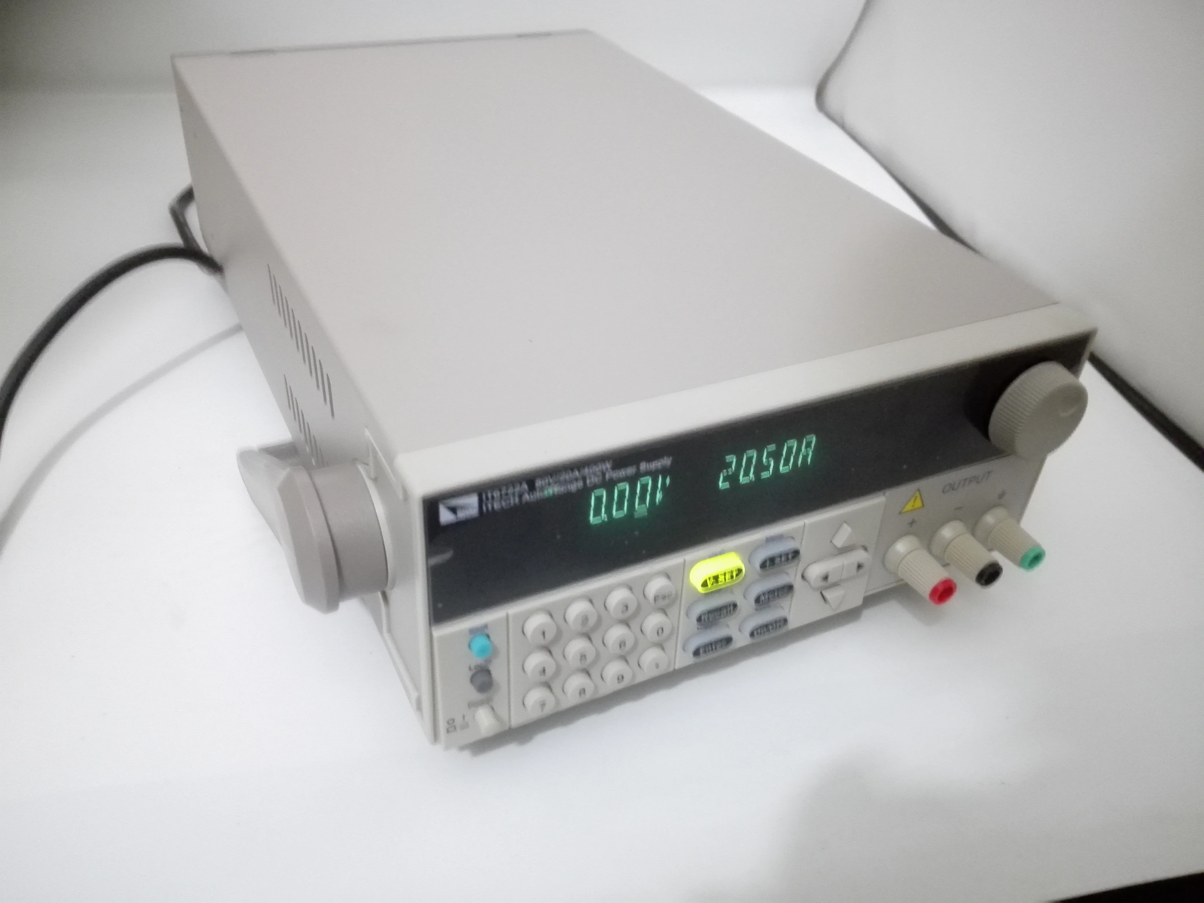 Programmable DC Power Supply ITECH IT6722/IT6722A, 0-80V 0-20A 400W High Precision Bench Supply with USB, 110V/220V