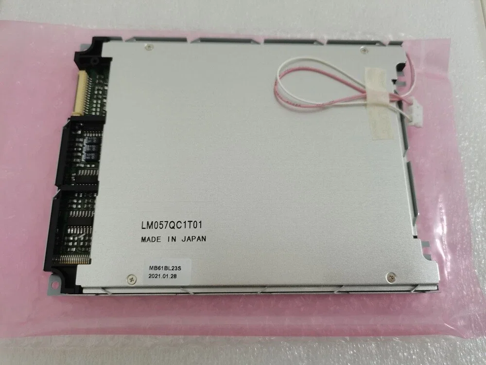 New 5.7 inch 320*240 CCFL LM057QC1T01 LCD Display Screen Panel in stock