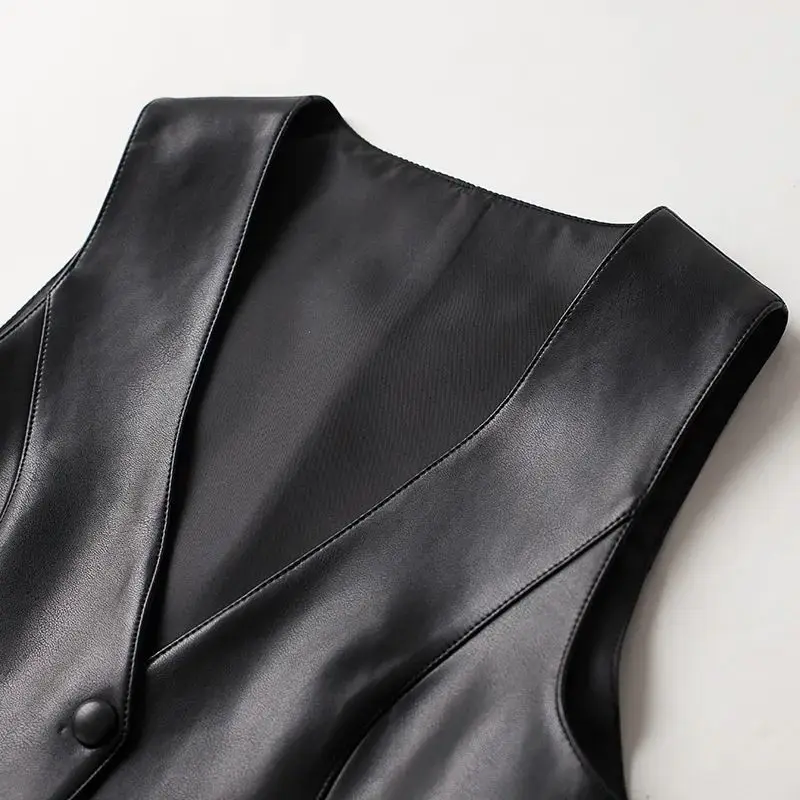 レザーベスト レディース 秋冬新作 ショート丈 ファッション ノースリーブ ベスト