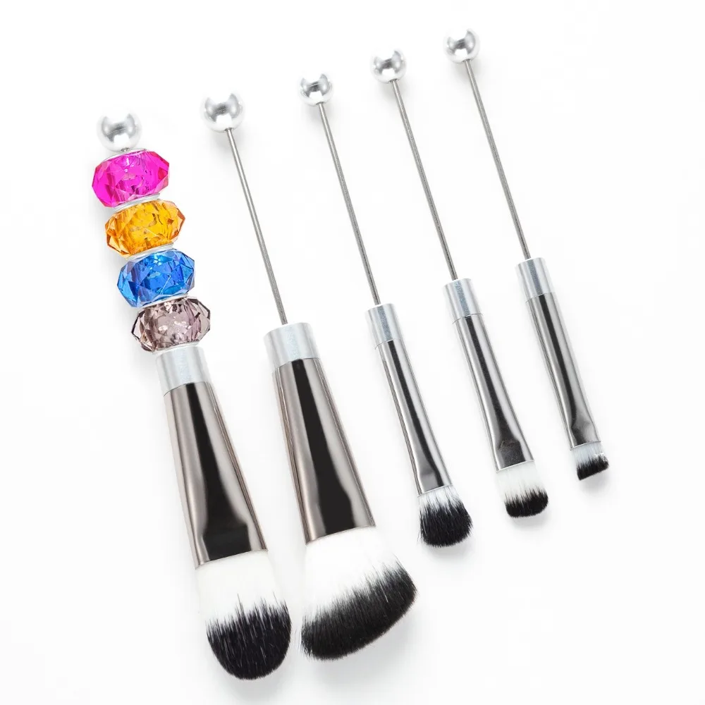 5 Pcs Beaded Makeup Brush Set Metal Handle Makeup Brushes Eyeshadow Brush Rouge Brush Beadable Makeup Tool Brushes for Makeup