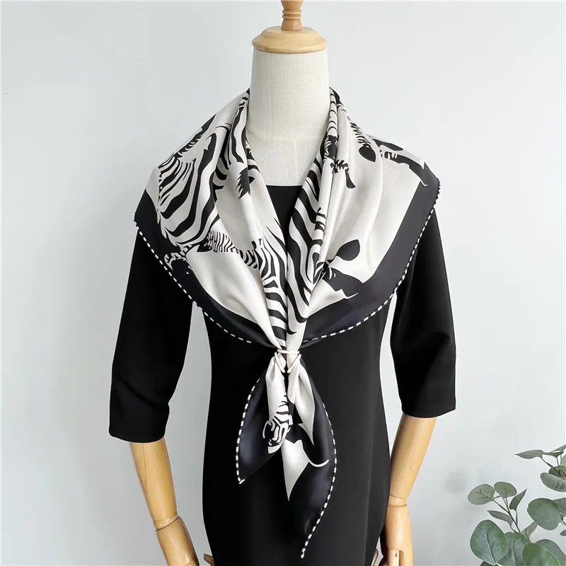 

88×88cm 14MM 100% Mulberry Silk Twill Scarf For Women Luxury Brand Square Size Breathable Digital Print Shawls In Spring Autumn