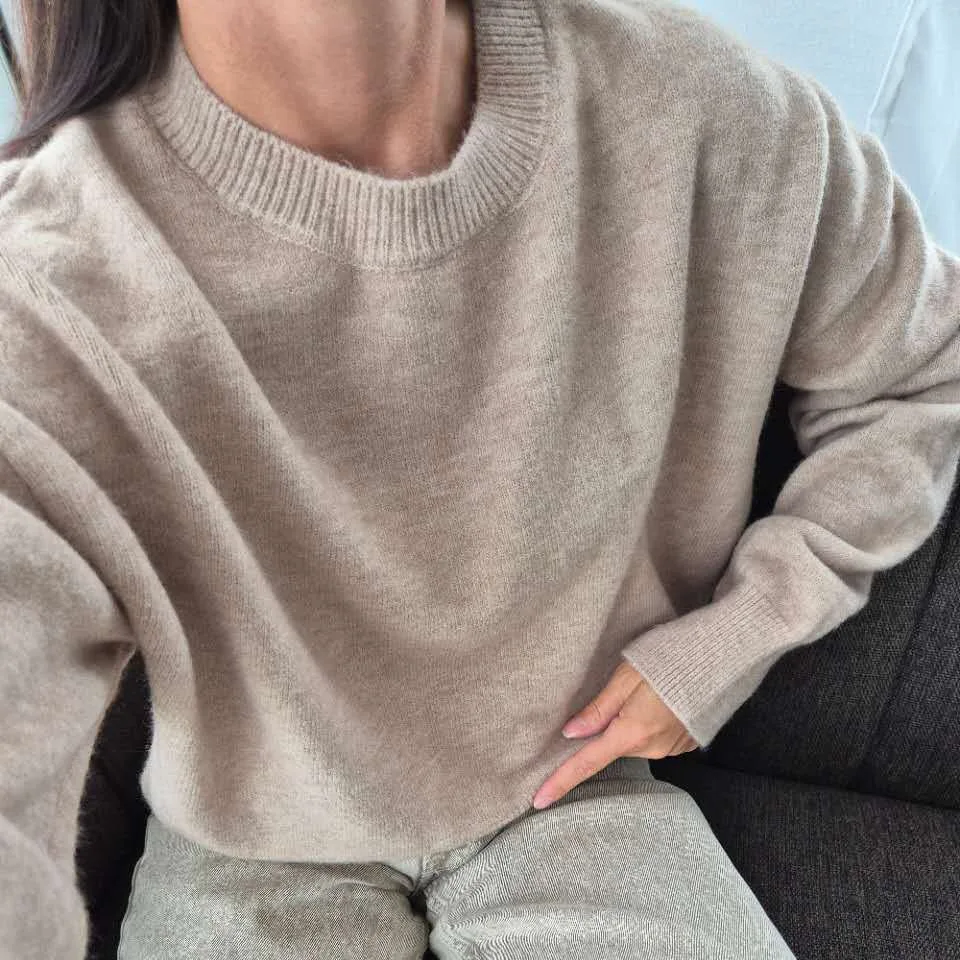 2026 New Women Oversized Crew Neck Knit Sweater Solid Burgundy Loose Long Sleeve Ribbed Cuff Casual Pullover Jumper