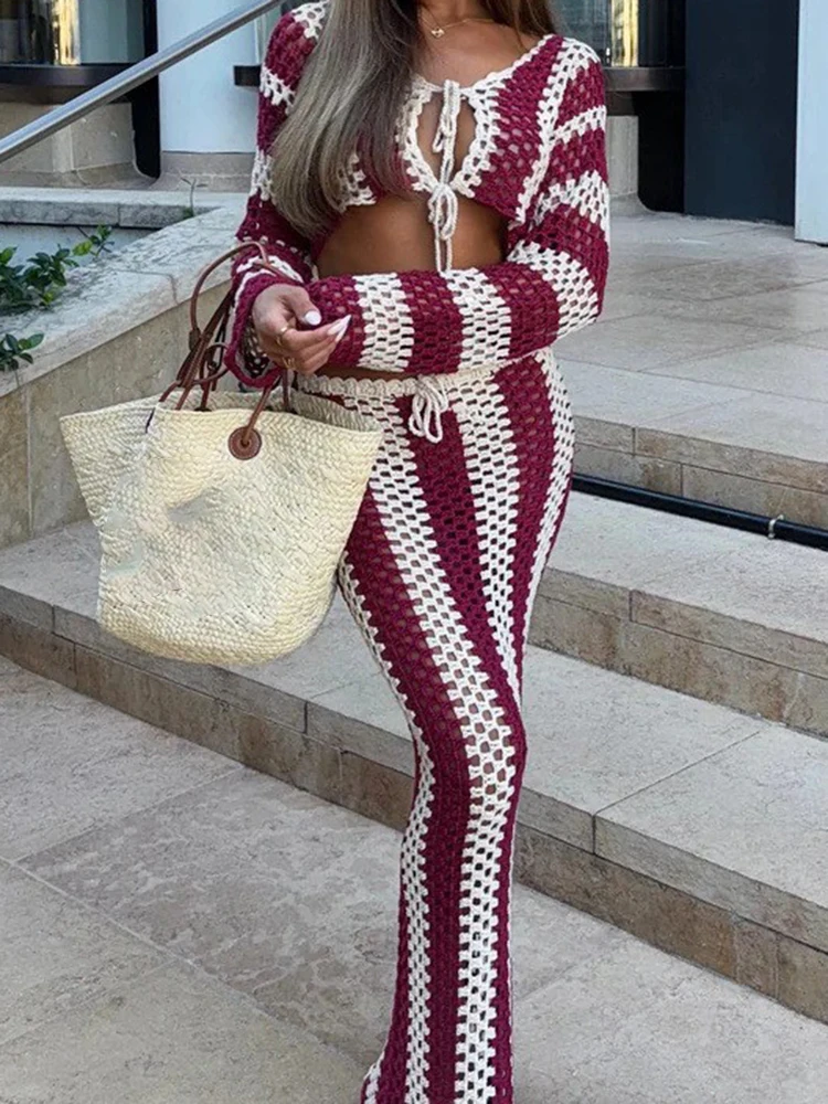 섹시한 브이넥 니트 크롭탑&바디콘 스커트 세트 신상 여성 슬림 스트라이프 프린트 세트 패션 메쉬 홀로우 아웃 비치 휴가 세트