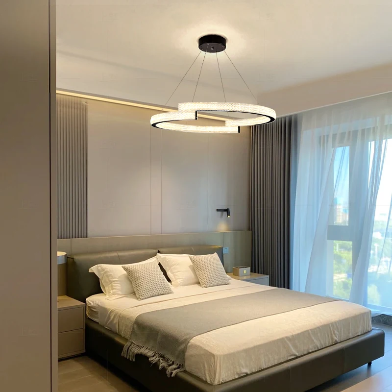 

The new high-end bedroom main lamp is modern and simple, and the Italian light luxury chandelier