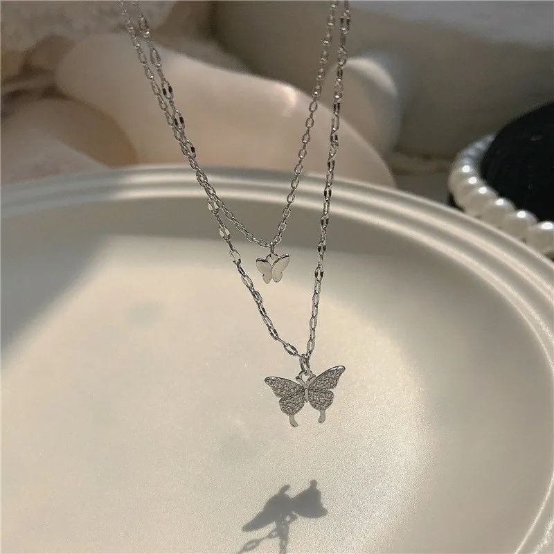 New Shiny Butterfly Necklace Ladies Exquisite Double Layer Clavicle Chain Necklace Jewelry for Ladies Gift