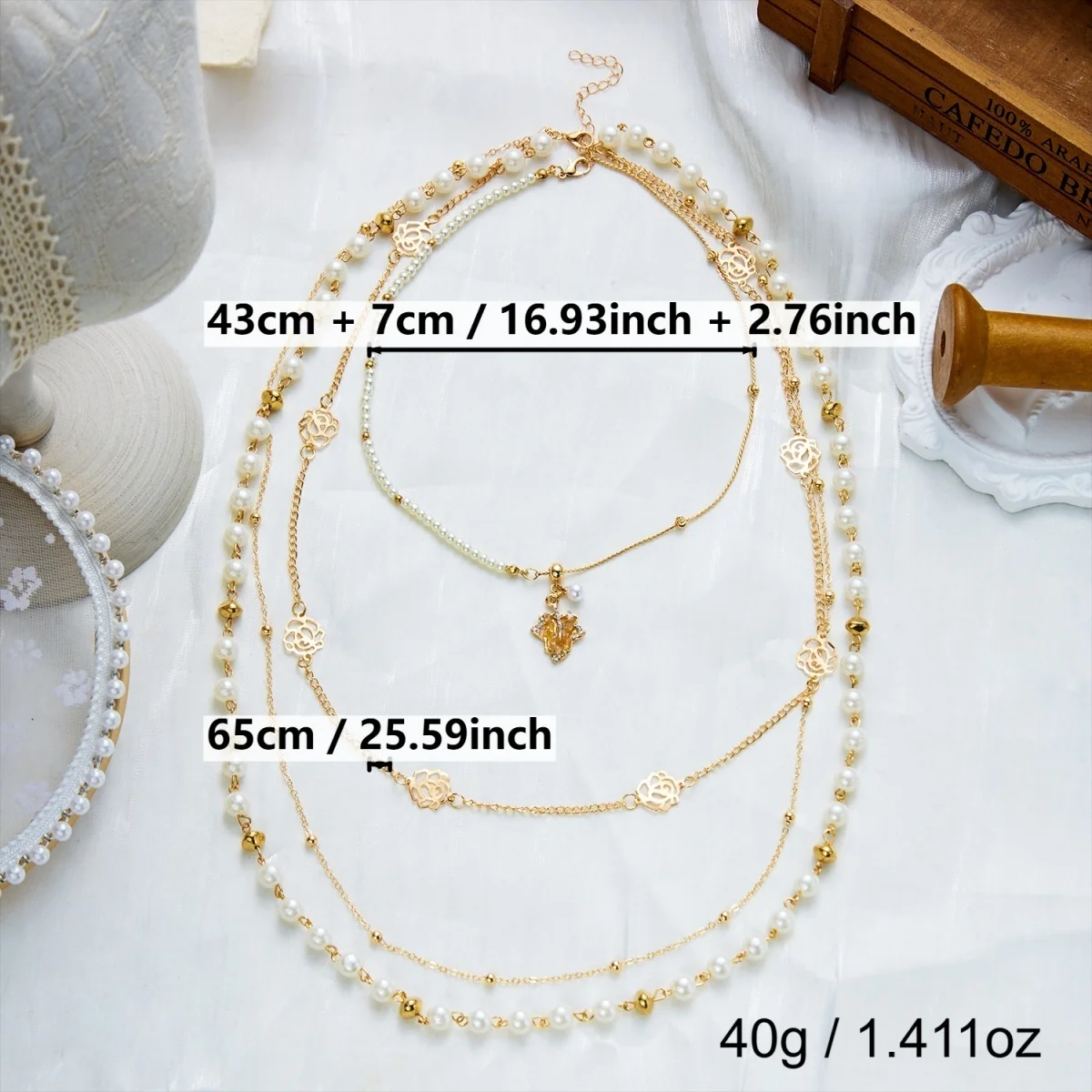 Elegante französische Zirkon-Ahornblatt-Halskette mit hohlen Rosenblüten und simulierten Perlen für Damen und Herren, Ins-Stil, florales Choker-Schmuckstück – Detail 27