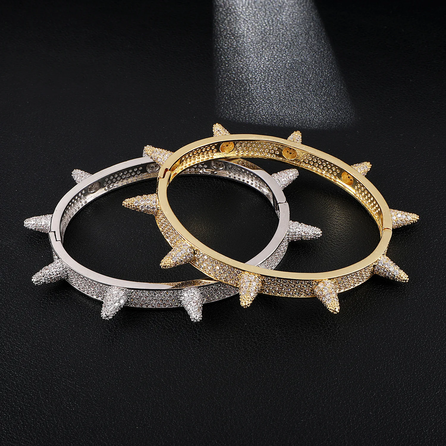 

Spikes Rivet Stud Charm Bracelets Bangle Iced Out Gold Silver Color Bracelet Hip Hop/punk Gothic Bling Jewelry For Women Mens