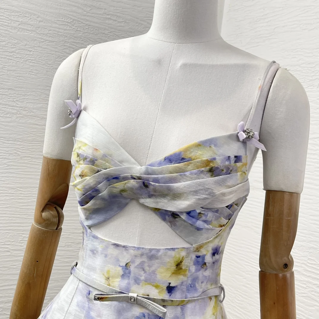 Robe mi-longue violette clair, sans manches, col en cœur, plissée, froncée, découpée, nouvelle mode 2025