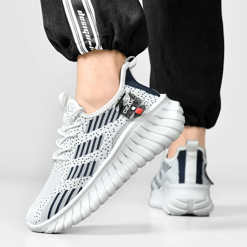 

Повседневная мужская обувь, дышащие модные кроссовки из сетчатого материала, мягкие и удобные спортивные кроссовки для активного отдыха на открытом воздухе.