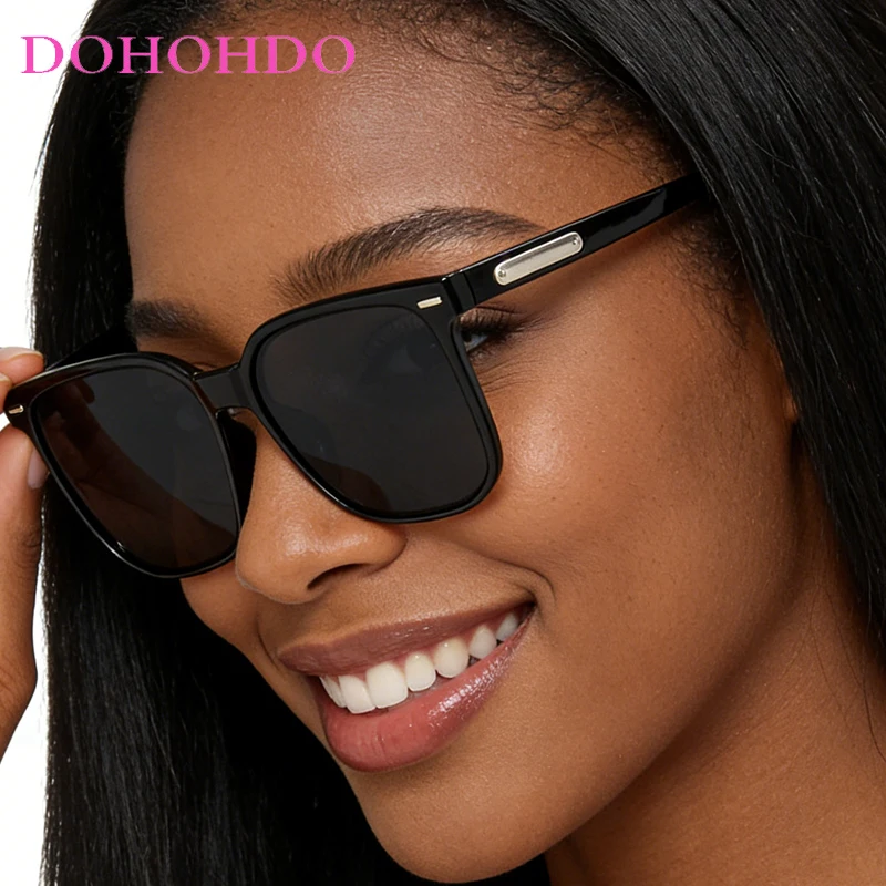 

Oversized Square Brand Designer Rivets Sunglasses Women Luxury Fashion Vintage Men Glasses Outdoor Travel Driving Shades UV400