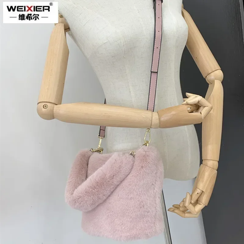 Inverno novo saco de pele do falso bolsas designer de pelúcia das mulheres sacos de ombro macio pele hobo sacos de mão feminina alta qualidade bolsa senhora sac