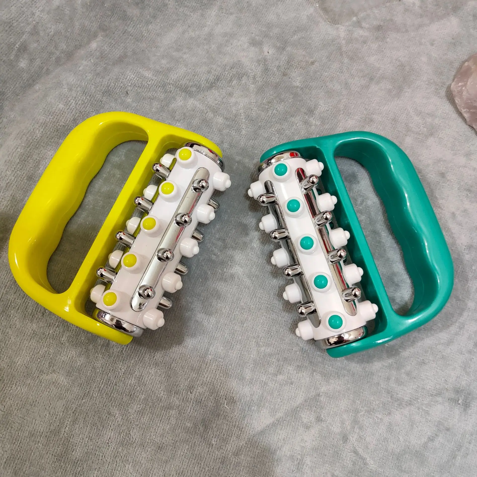 

Roller Massager Face Back Waist Manual Massager Plastic