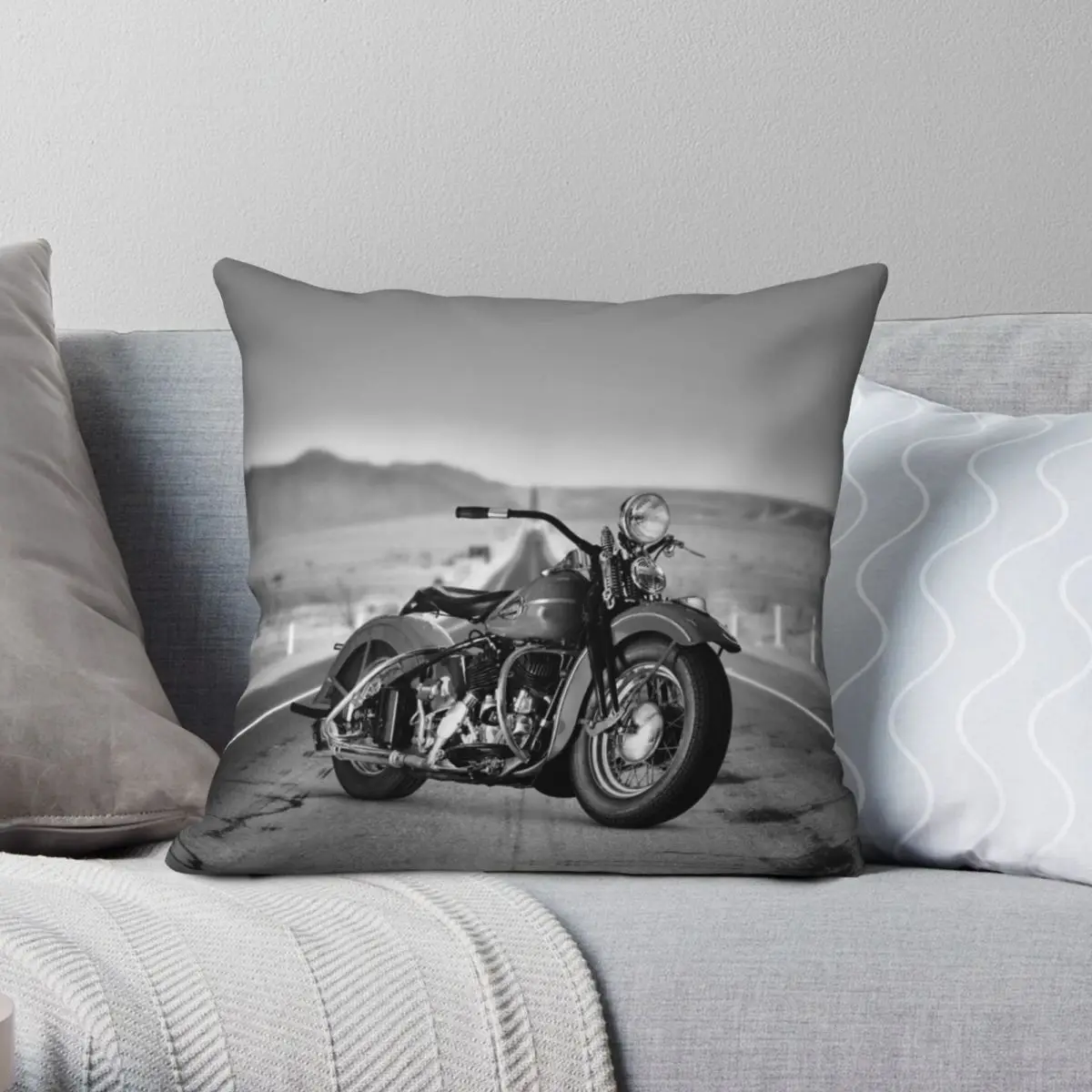 

Motorcycle On Desert Road Square Pillowcase Polyester Linen Velvet Pattern Zip Decorative Sofa Cushion Cover