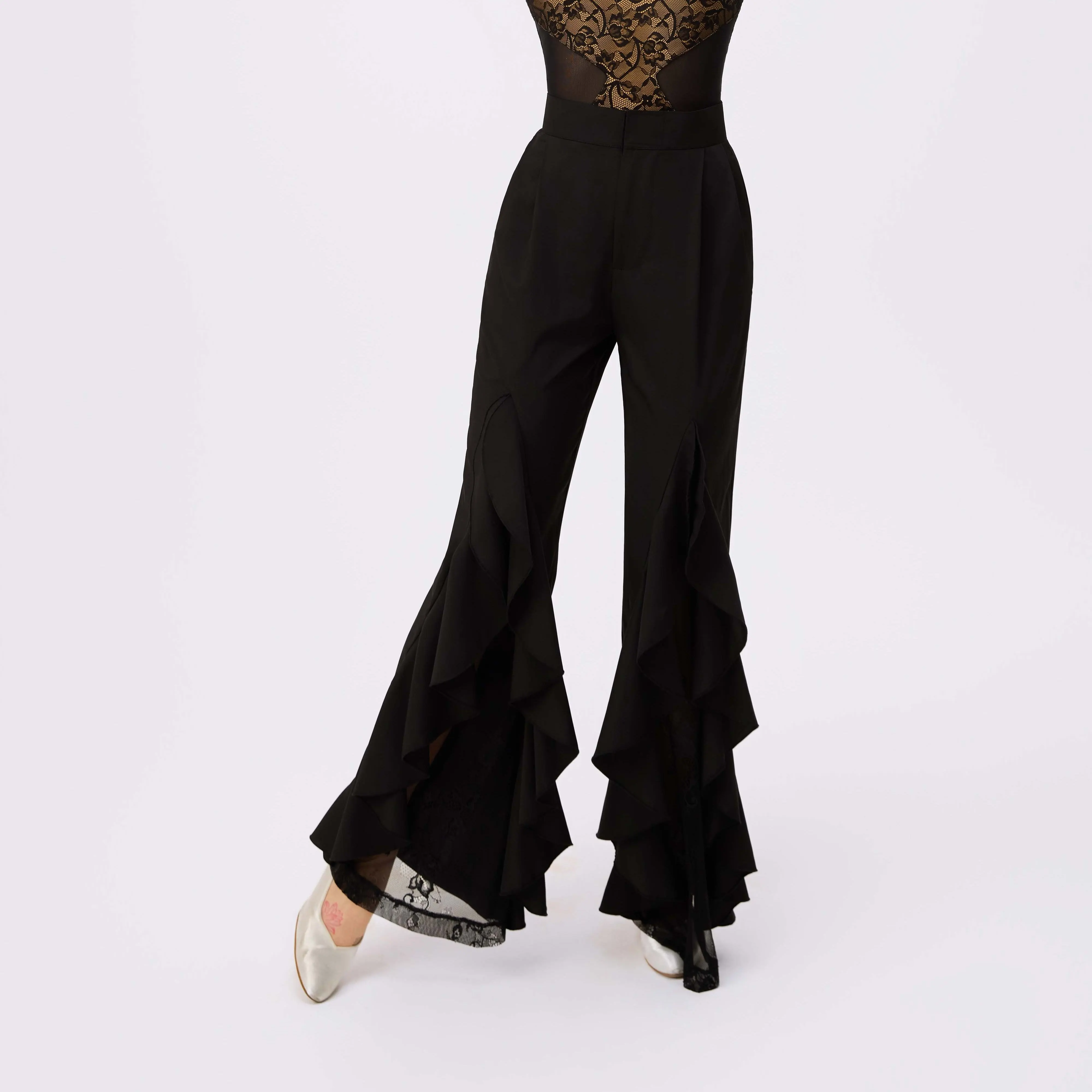 

Ballroom Dance Trousers Women Practice Clothing Waltz Tango Dance Wear Adult Black Ruffled Pants Performance Clothing BL17610