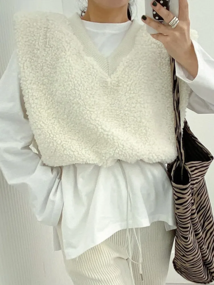 

Chic Vintage Design Lamb Fur Vest Women's Jaet Collarl Coat Autumn Winter Faionable Ele Sle Fem Outerwear