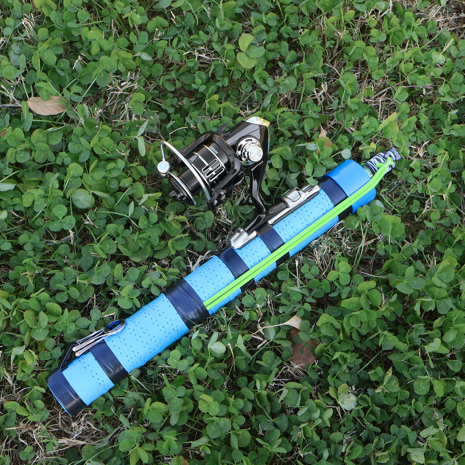 

New Outdoor Bait Caster, Hunting & Fishing Slingshot-Style Launcher, Long-Distance Bait Casting Gear, Portable Fishing Equipment