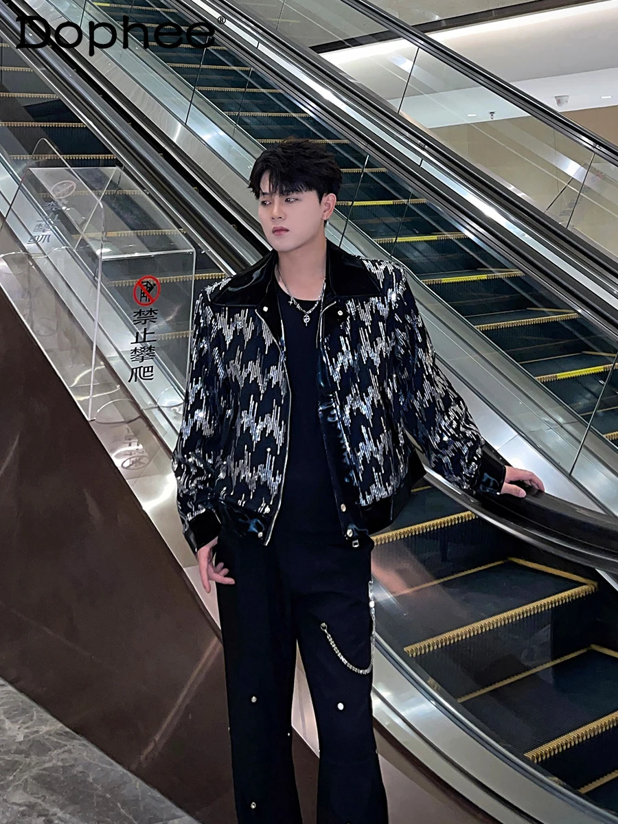 

2024 Men's Trendy Glossy Sequin Splicing Design Lapel Loose Jacket Men's Short Loose Padded Shoulder Coats Long Sleeve Jackets