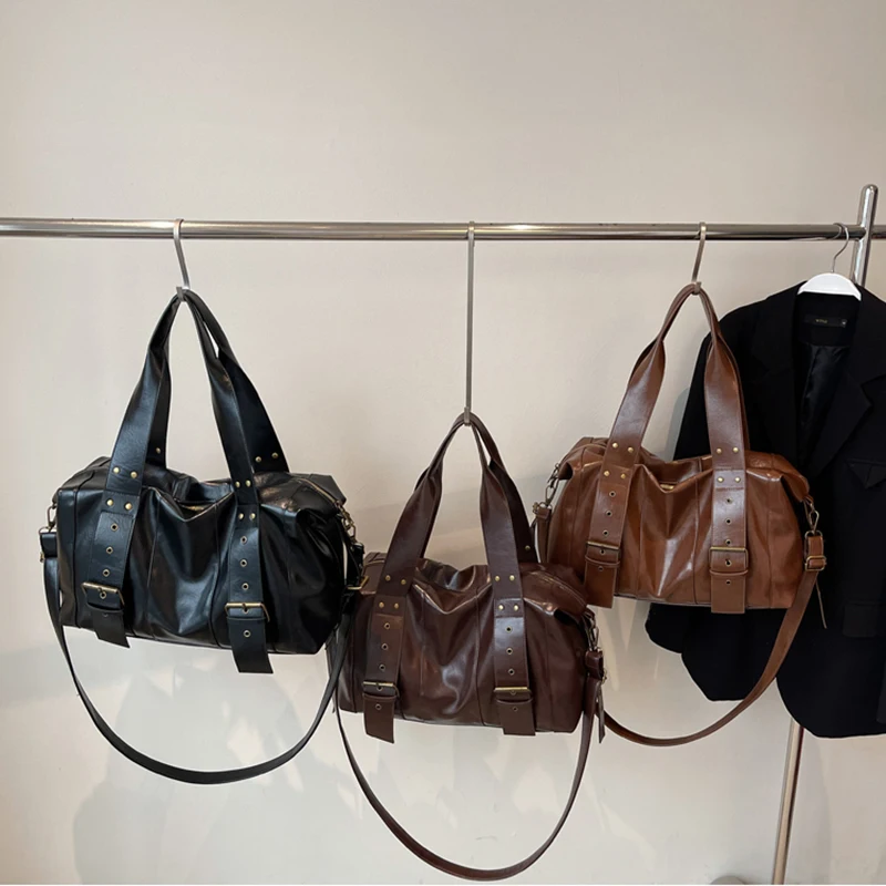 

Rivet Soft Leather Tote Bag For Women American Fashion Retro Large Capacity Handbags Winter Casual Commuting Crossbody Bags