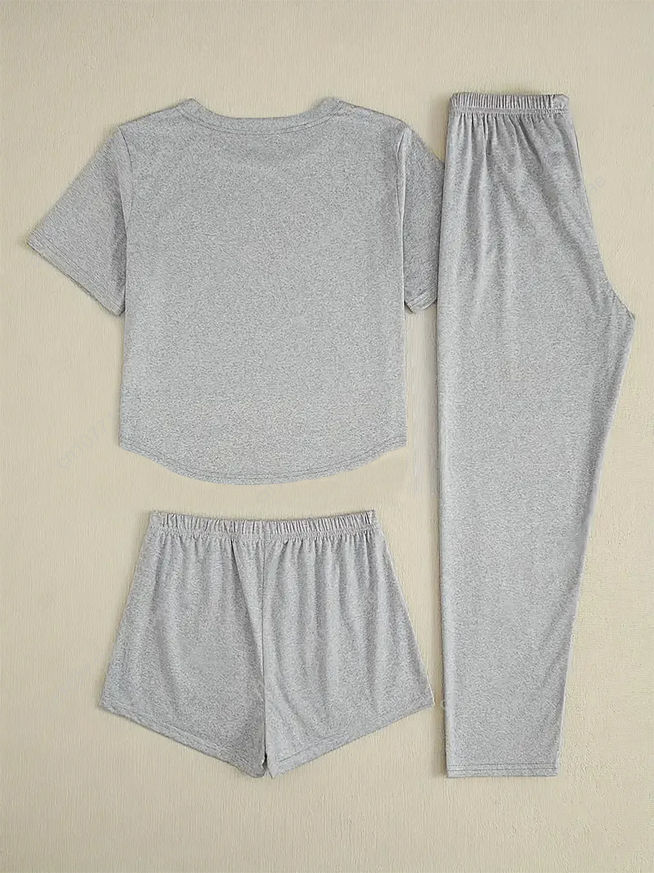 Женский пижамный комплект весны/лета из 3 предметов, пижамы с принтом лошади и всадника, одинаковые шорты, шорты и футболка, мягкий дышащий сон