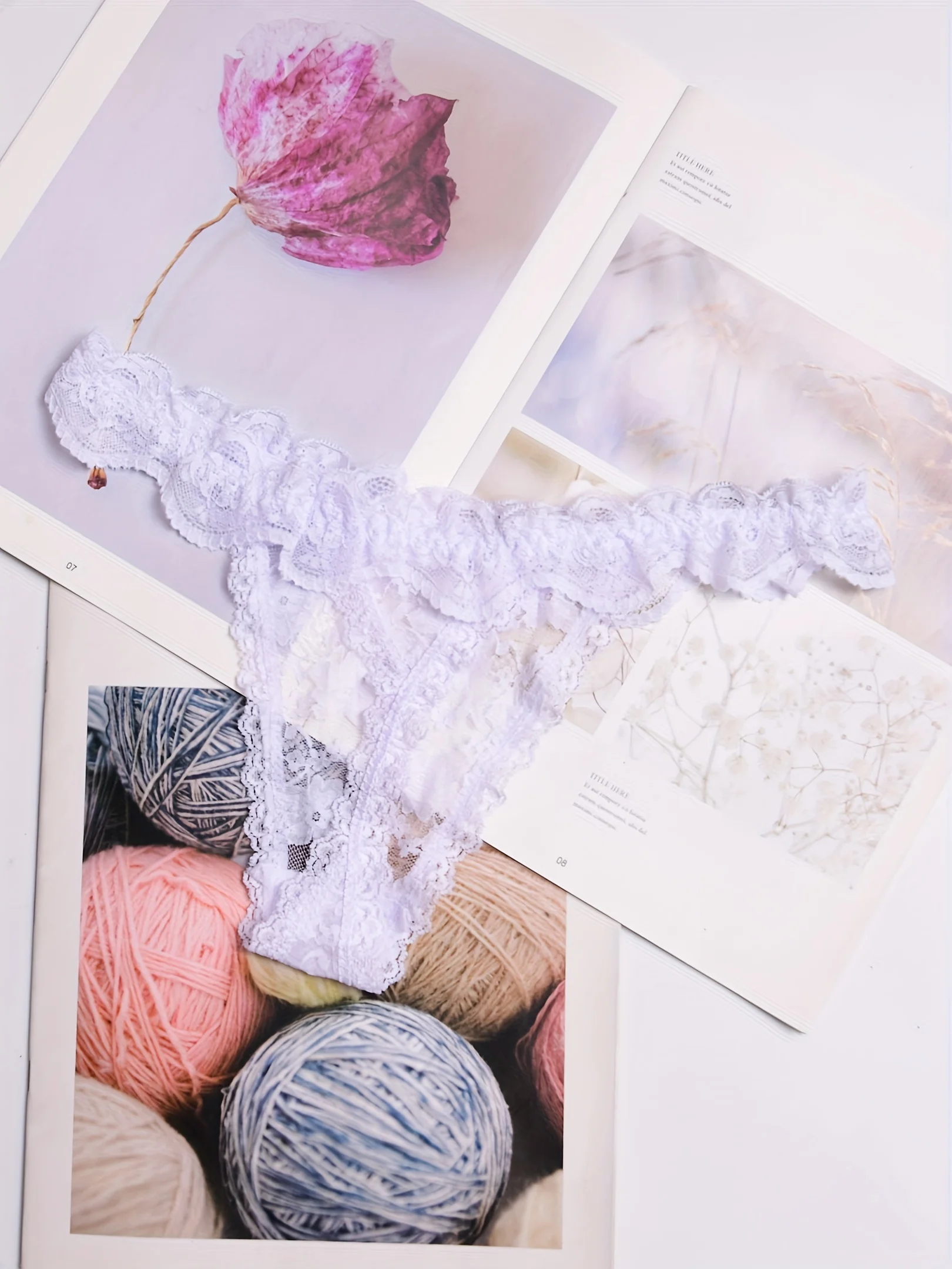 String sexy en dentelle pour femmes, culotte transparente, sous-vêtement confortable, lingerie, 1 pièce, ah51