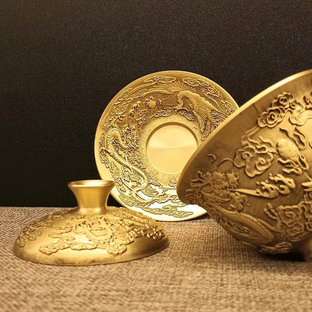 ヴィンテージ真鍮エンボス加工ドラゴンフェニックスボウルコレク - Vintage Collectible Furniture のレビューと価格