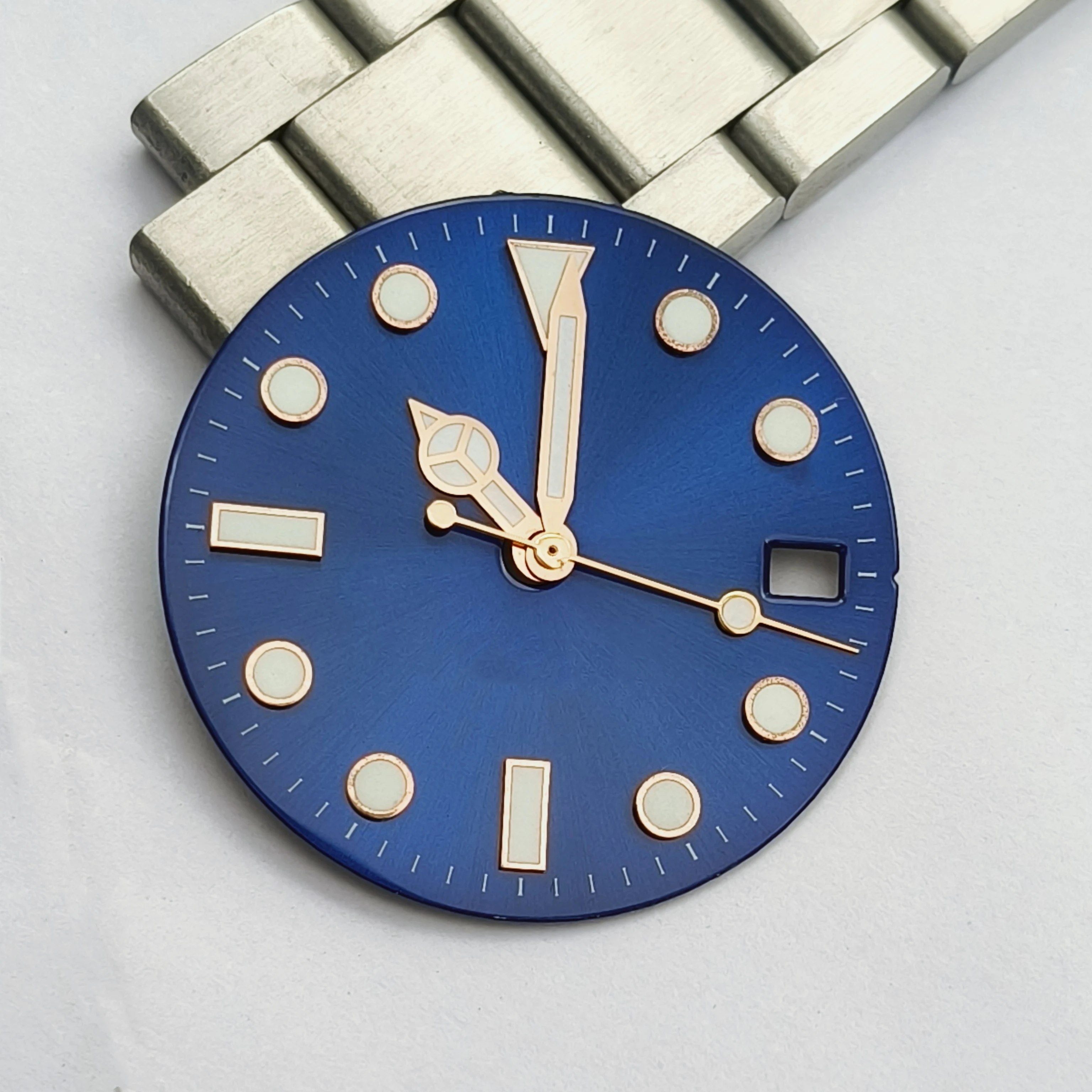 28.6mm ice blue luminous Watch parts of Enamel dial fit nh35 auto movement rose gold edge