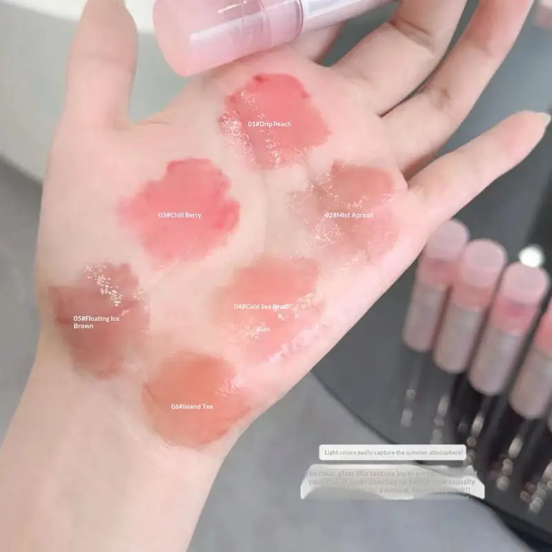 Brilho Labial Gege Bear Water Sense Ice Translucent Color com Efeito Espelho, Hidratante e Puro, para Lábios Macios e com Acabamento de Água, que Mantém a Maquiagem.