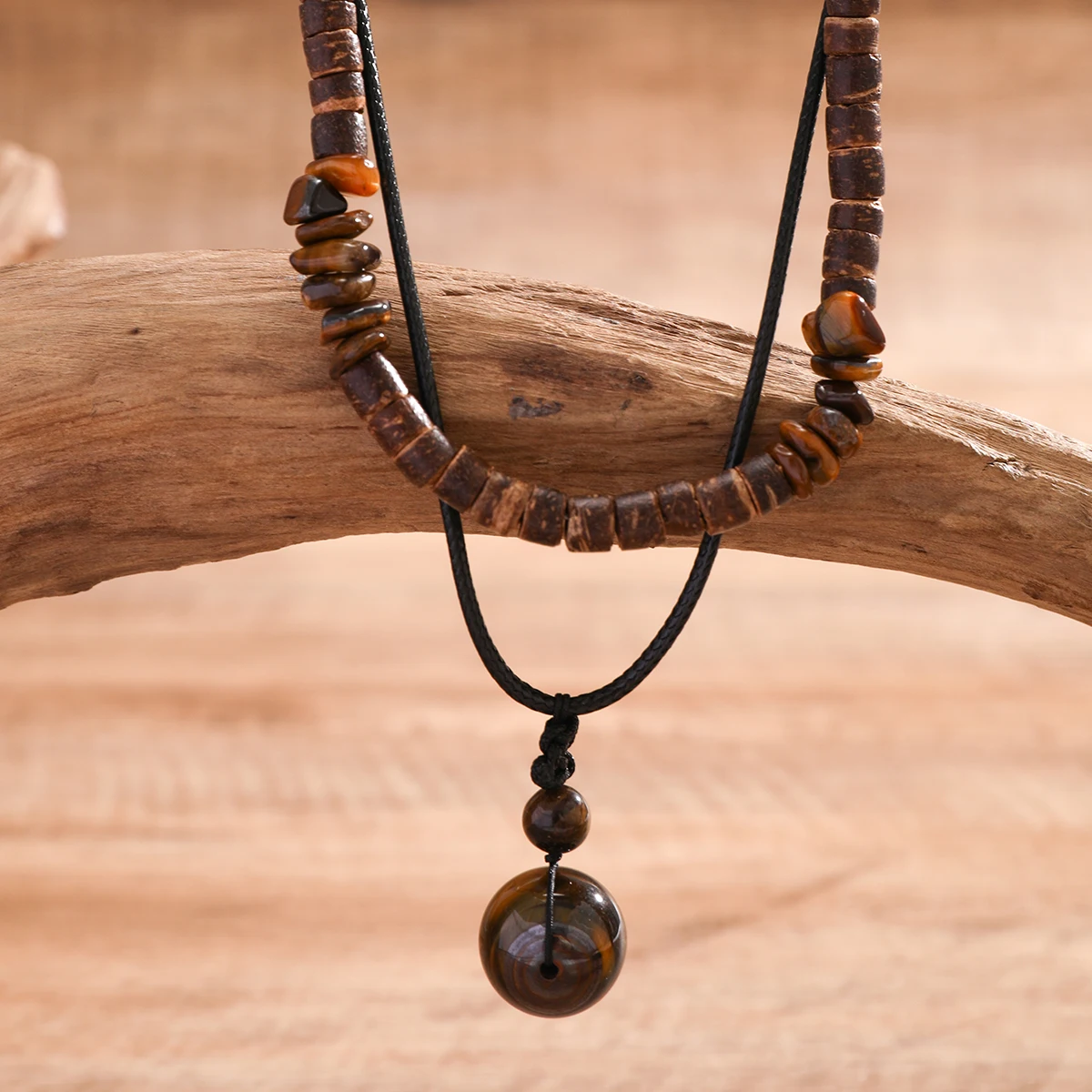 Stone and Wood Bead Chain with Ball Pendant Necklace for Men Trendy Accessories on the Neck Male 2023 Fashion Jewelry Decoration