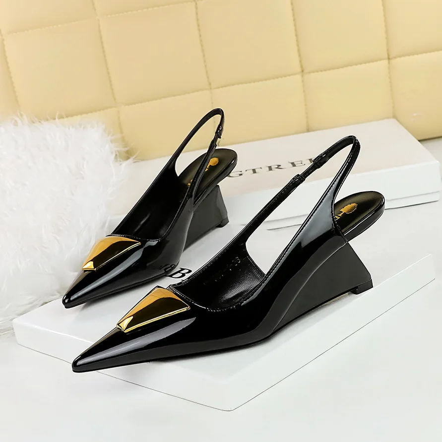 

Style Women's Ladies Shoes With High Sloping Heels Patent Leather Hollowed Out Back Strap Shallow Mouthed Pointed Metal Pumps