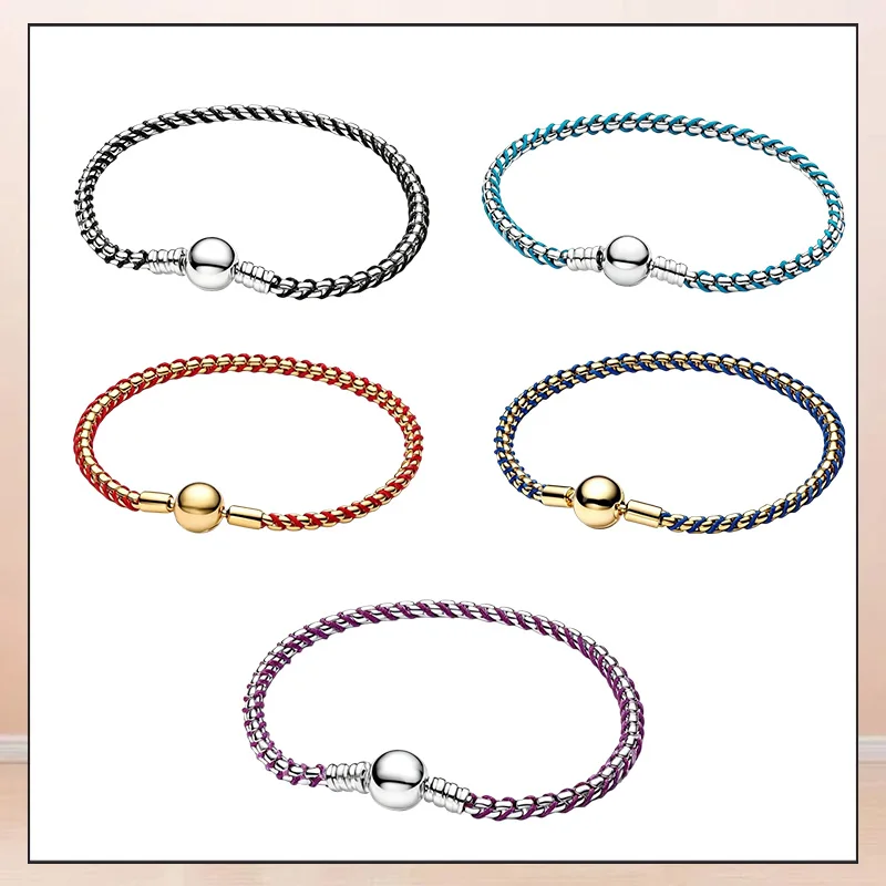Potdemiel bracelet jewelry, paired with a knitted handcrafted pendant, features a unique beaded design and is highly ingenious.
