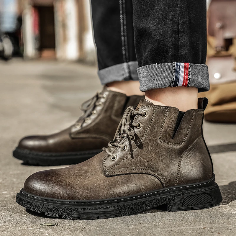 New Men's Shoes: Chelsea Boots for Men, One-Click Slip-On Fashion Boots, Large-Size Reversible Leather Short Boots, Men's Genuin