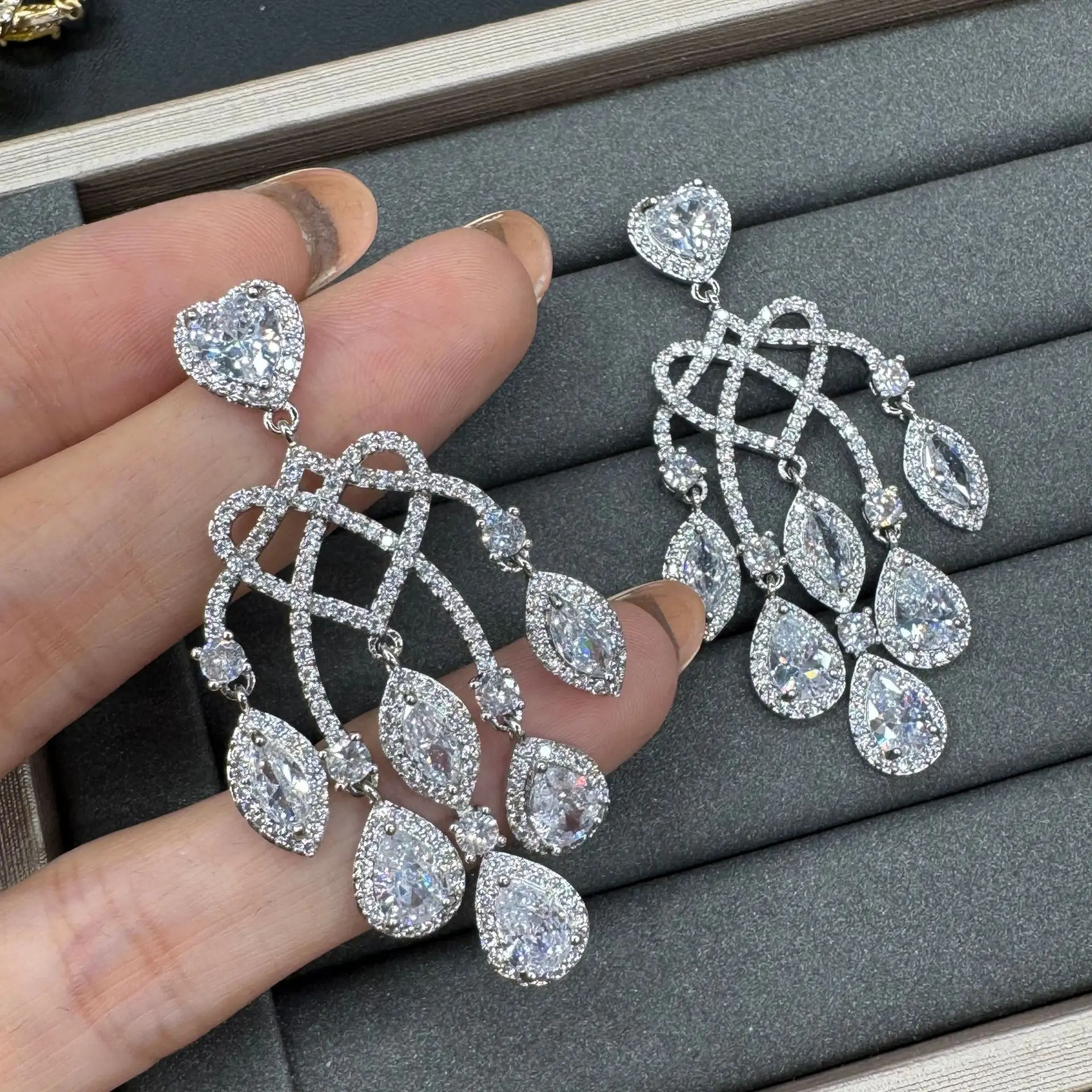 

luxury shiny earrings zirconia white yellow water drop plant dangling earrings for women dinner party bar jewelry