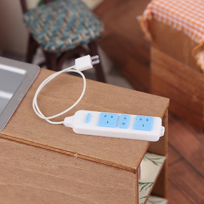 1 قطعة مقبس بيت الدمية مع الحبل 1/12 مقياس اكسسوارات المنزل للأطفال التظاهر اللعب ، ديكورات منزل الدمى