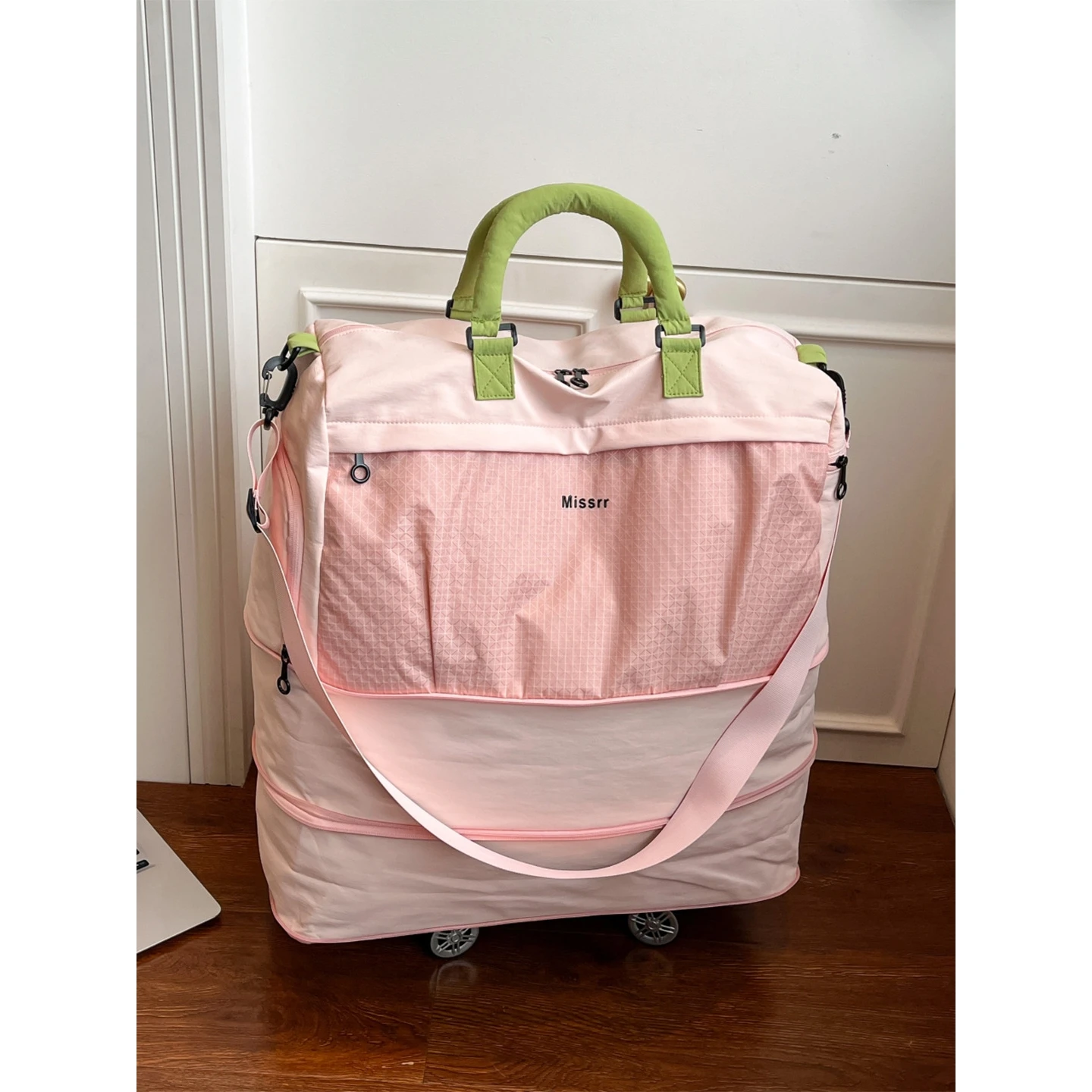 bolsa-de-viaje-con-ruedas-de-doble-capa-expandible-con-separacion-para-ropa-humeda-y-seca-para-uso-casual