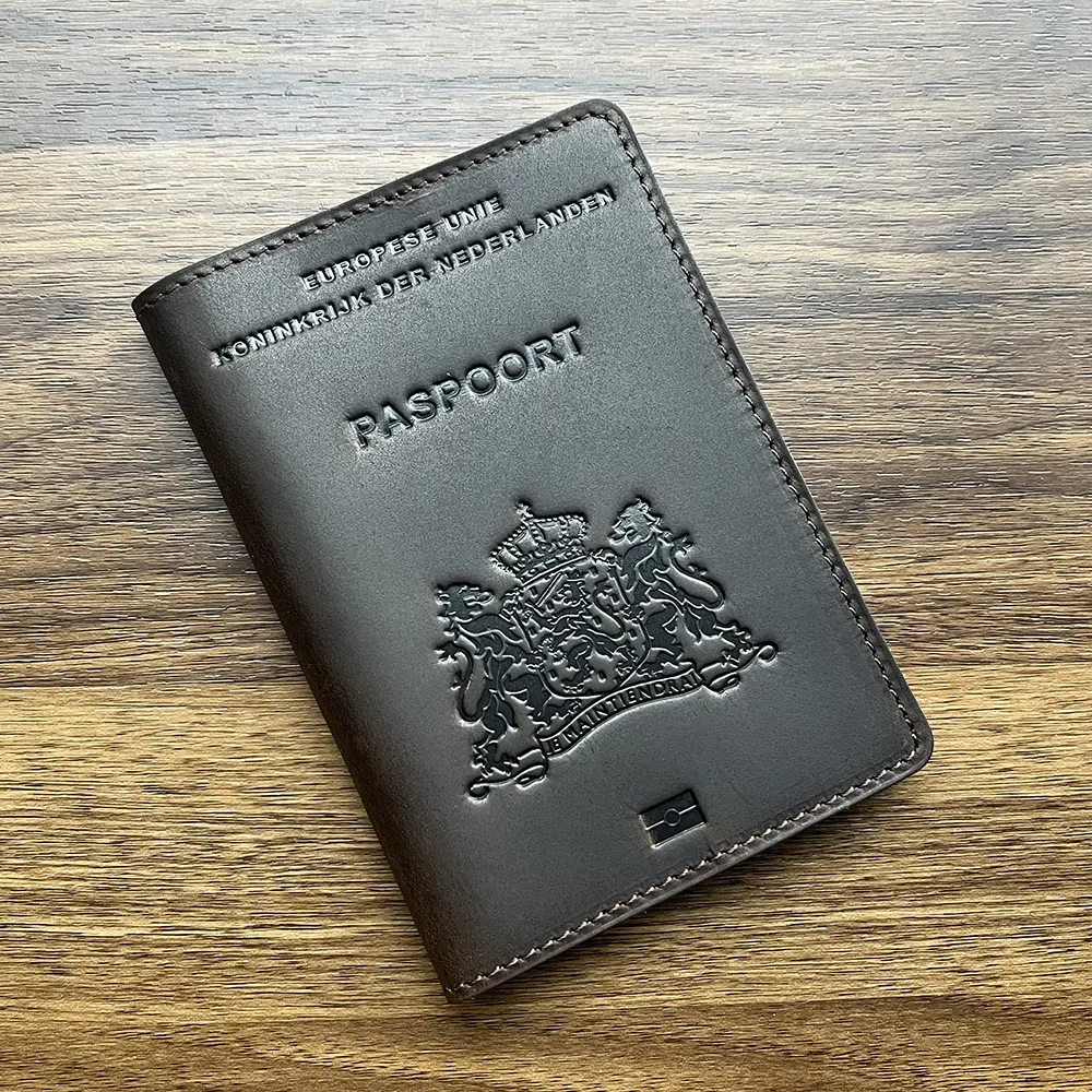 Leather Nederlands Passport Cover Men Leather Travel Passport holder nederland Business Travel Paspoort Hoesje