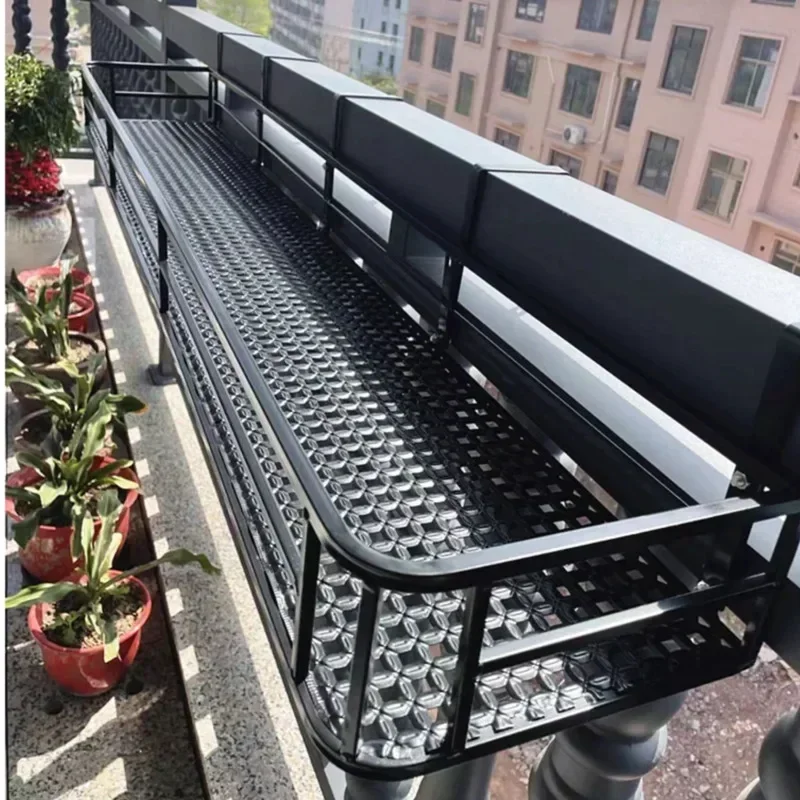 Expansive Iron Art Balcony Rail Organizer Elegant Decorative Hanging Pot Holder European-Style Flower Stand Urban Green Space