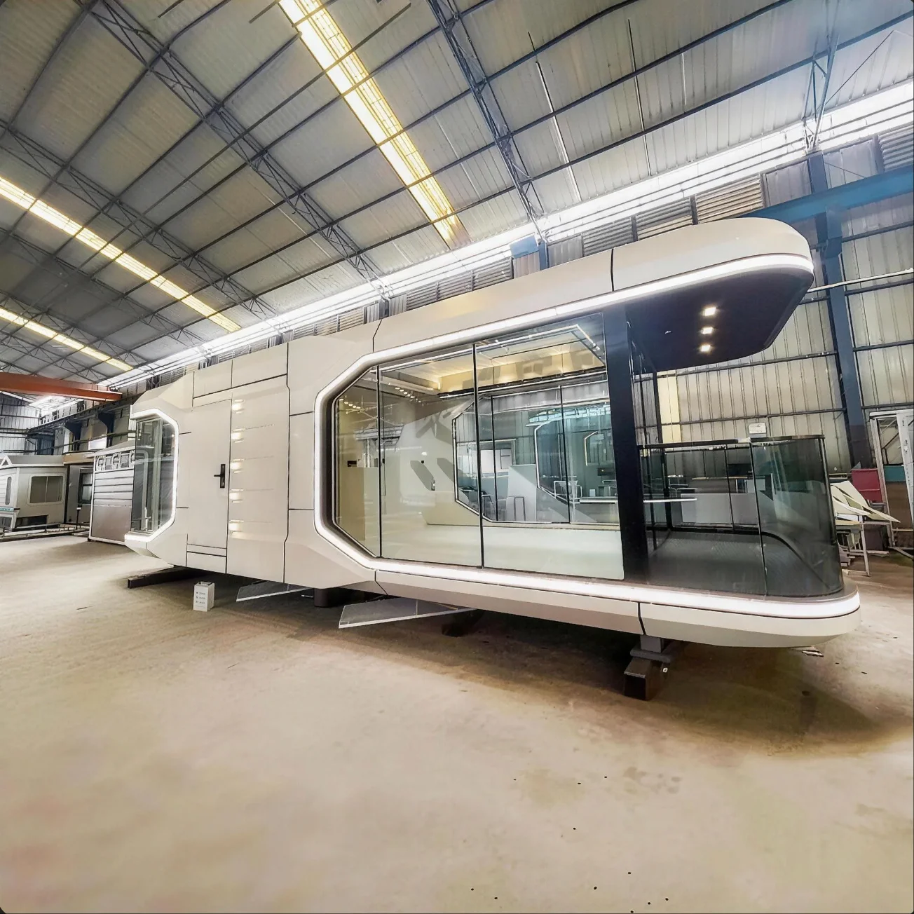 Luxury Space Capsule Sleep Pod Prefab Mobile Villa Capsule House Prefabricated Container House Waterproof Tiny Cabin Shop Toilet