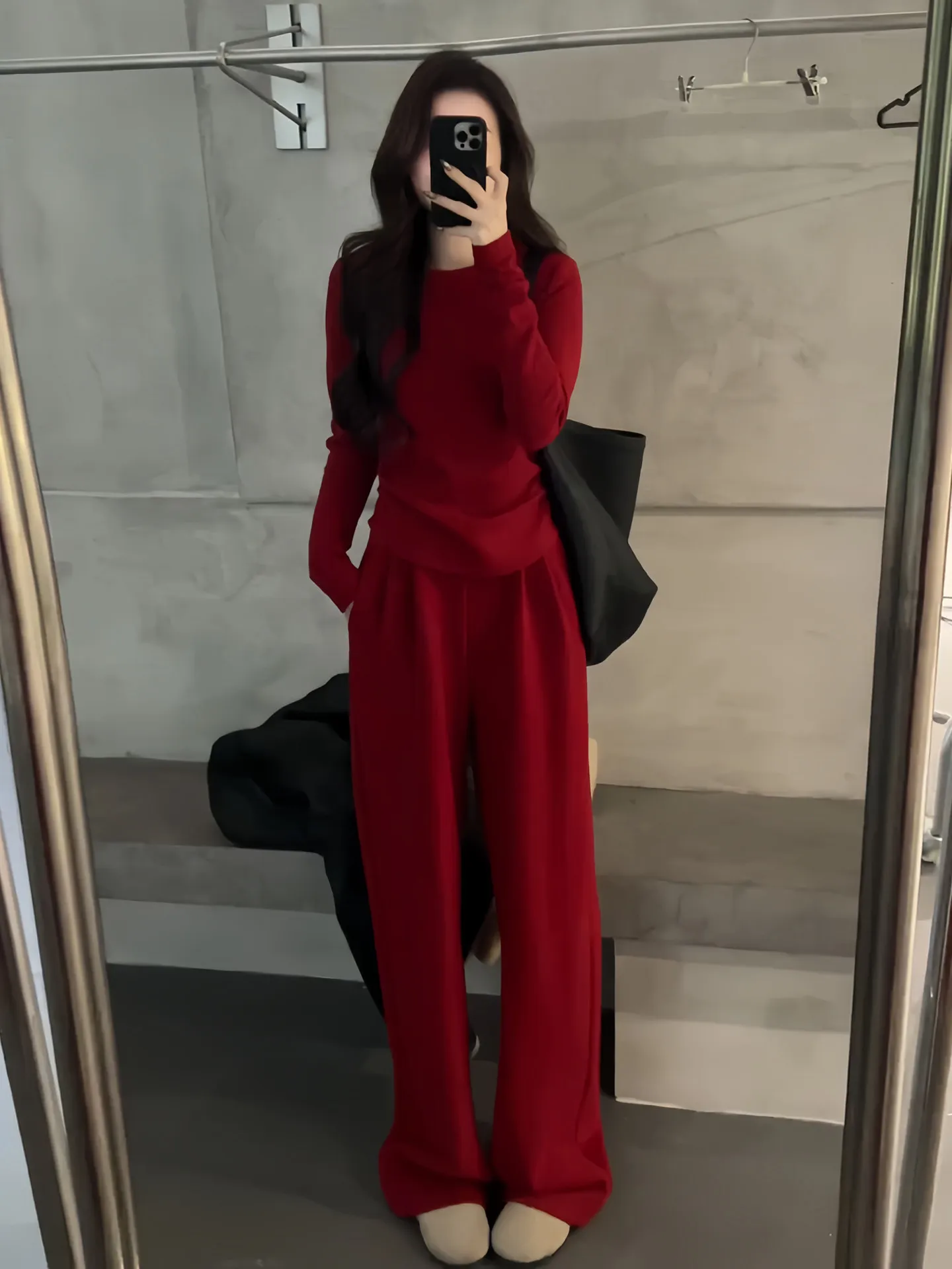 

Elegant Red Casual Sportswear Set Women's Slim Fit Long Sleeve T-Shirt Wide Leg Pants Two Piece Set Spring Fashion
