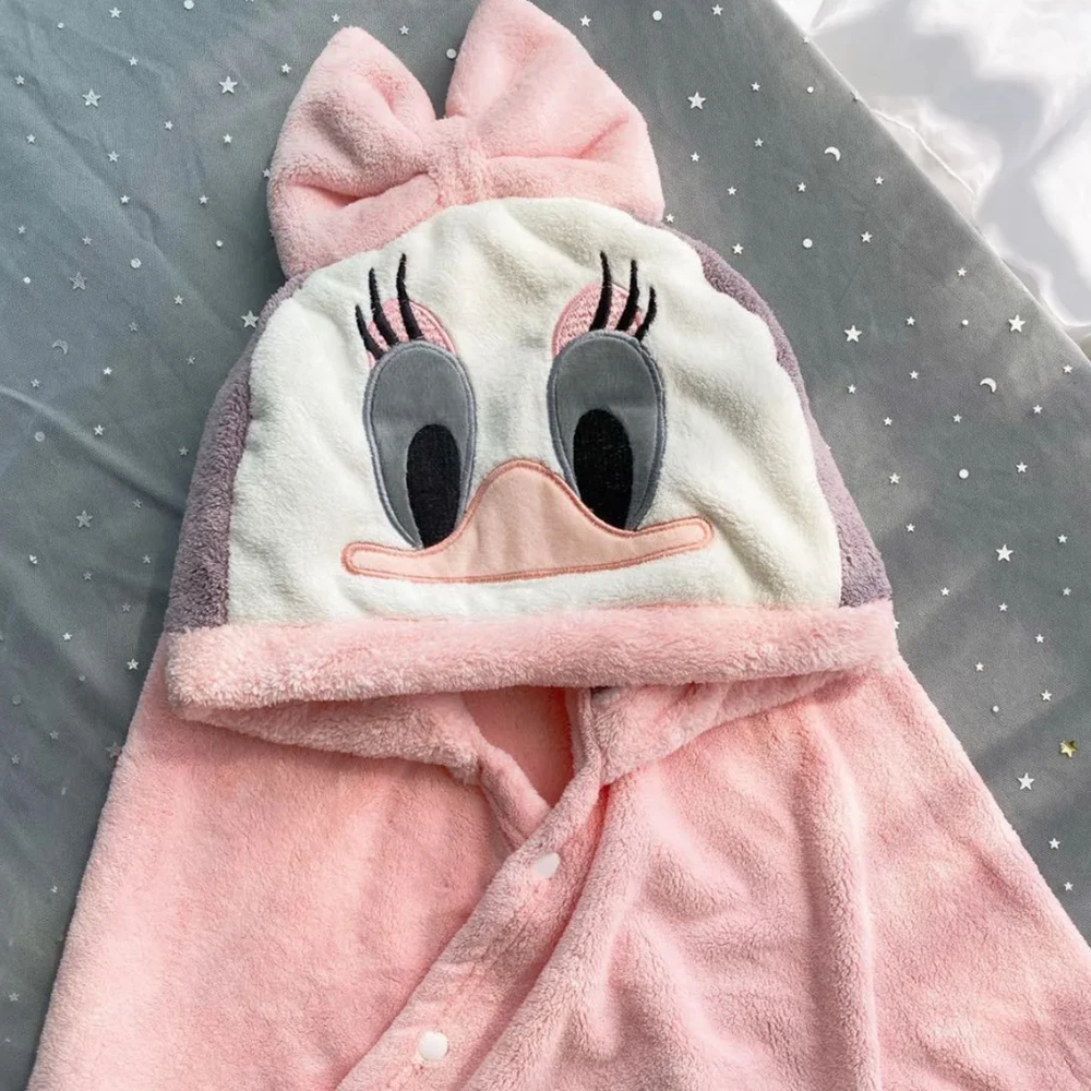 Baby Bathrobe Flannel Cloak Cartoon Boy Girl Ultra-Soft Hooded Spa Robe Bath Towel Baby Shower Gift