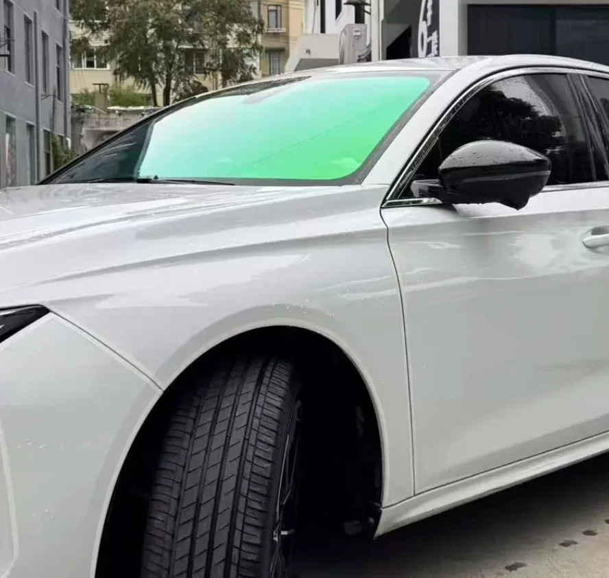 Aurora Green Chameleon Car Windshield Tint, Iridescent Color Shift Window Film, Anti-UV Decorative Solar Film