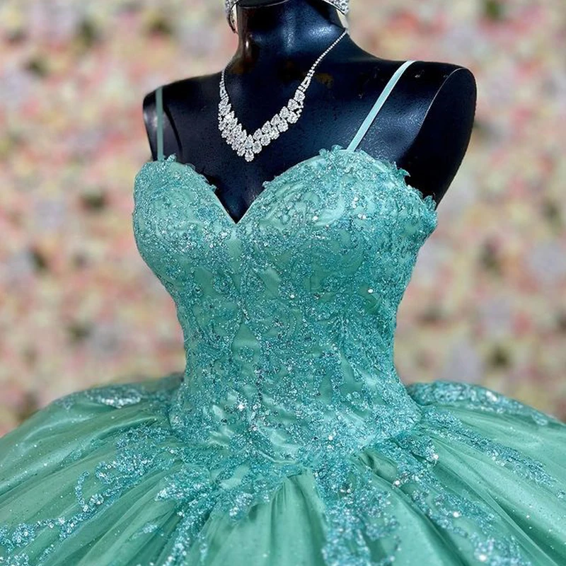 Echte Bilder mexikanische Türkis Quince anera Kleider Tüll Applikationen Spitze Prinzessin süße 16 Kleider Abschluss ball Abschluss kleid