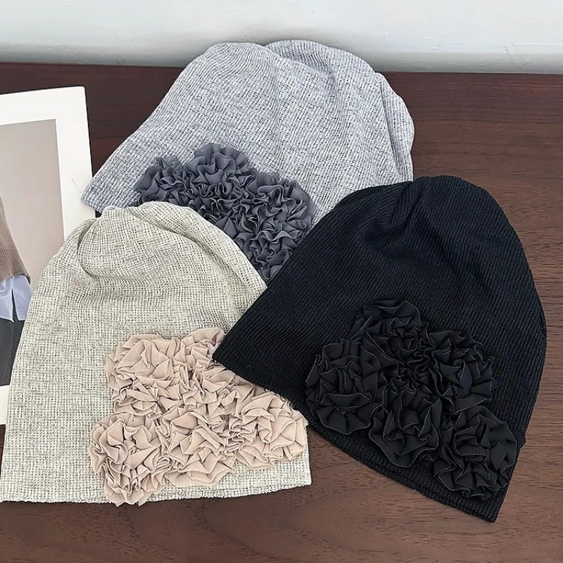 الكورية الرجعية المتخصصة مطوي زهرة تصميم بيني للنساء الخريف والشتاء الشارع عارضة تنوعا الأدبية السترة القبعات