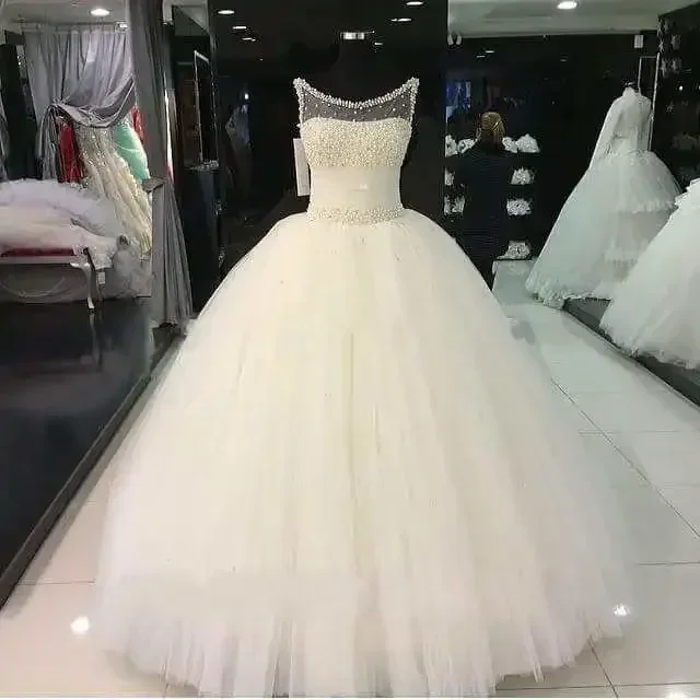 Customized Charming Heavy Beaded Pearls Puffy Ballgown Bridal Dresses Floor Length Plus Size Wedding Gowns