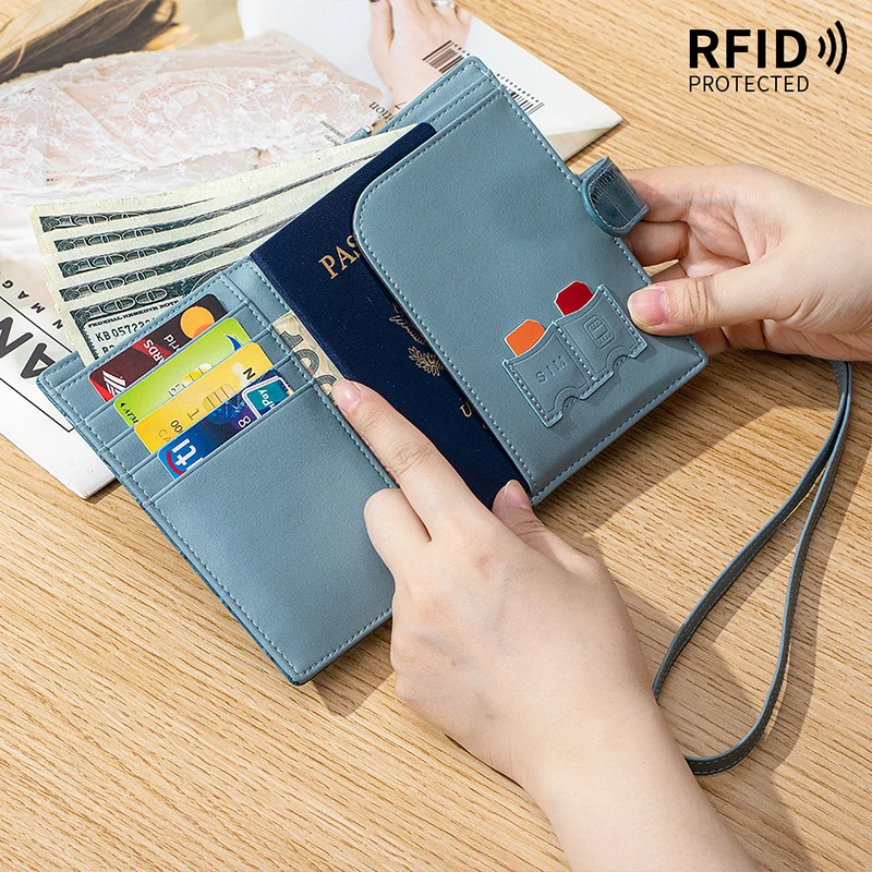 Fashion Woman Travel Passport Wallet Crocodile Leather Pattern Cowhide Passport Holder With Neck Strap Custom Initials Card Bag