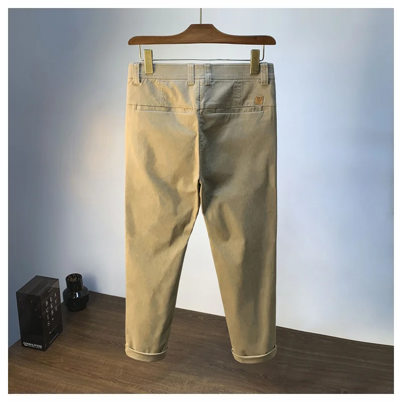 メンズストレートカジュアルパンツ、2025年秋の新トレンド、多用途で高級感のあるファッショナブルな通勤ビジネスパンツ