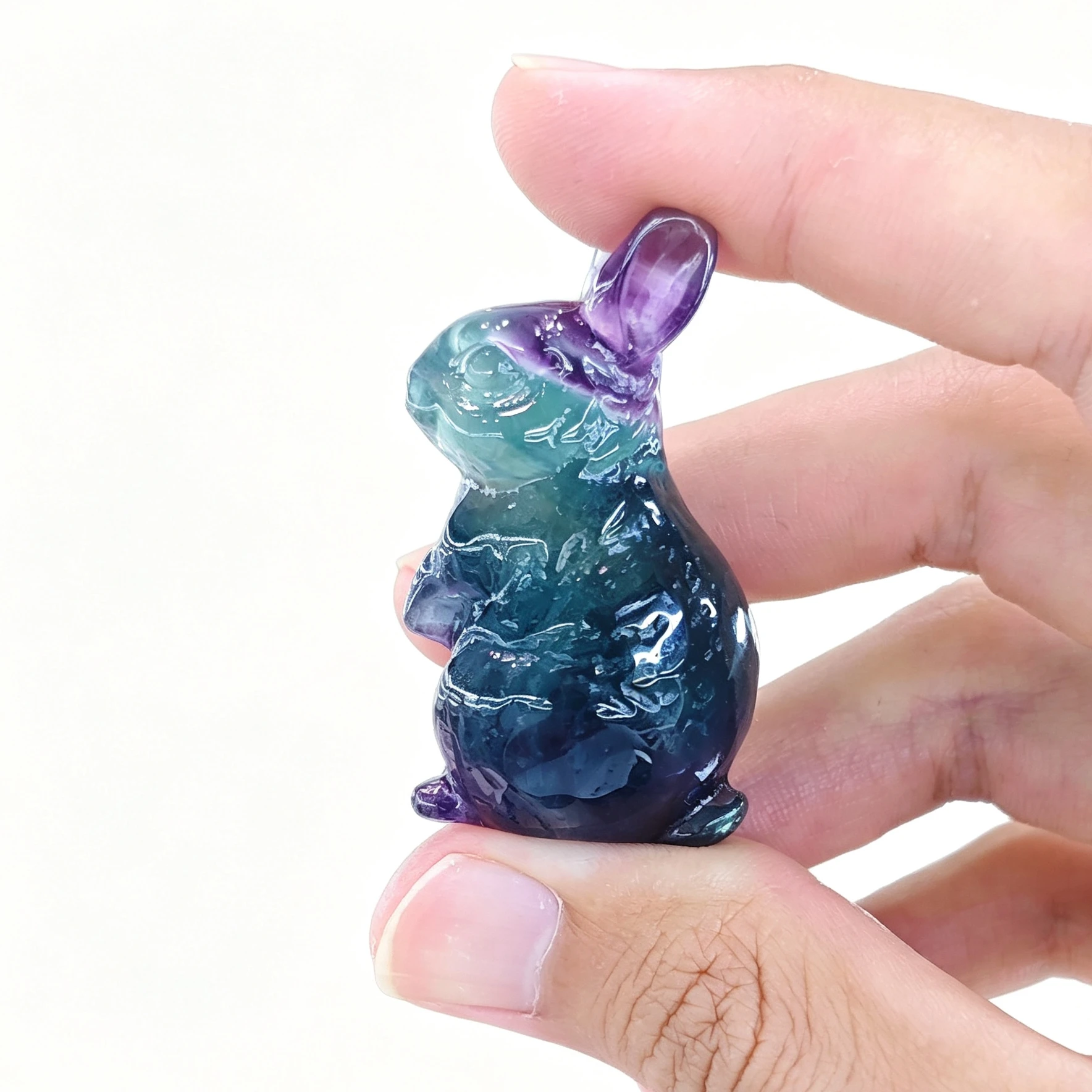 Natural Rainbow Fluorite Gemstone Rabbit Figurine Carved Crystal Bunny Statue Home Table Decor Gift Random Dispatch Supply 1 Pc